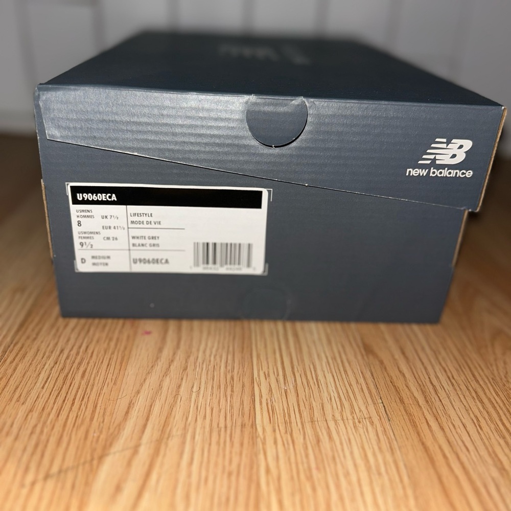 New Balance Lifestyle Sneakers in Gray Box unisex